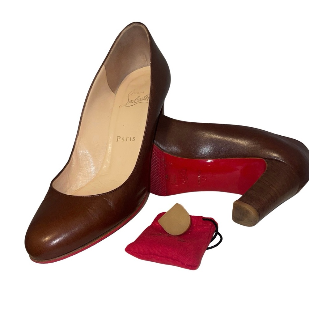 Authentic Christian Louboutin Pumps Classic Brown Leather with A 3-inch Heel